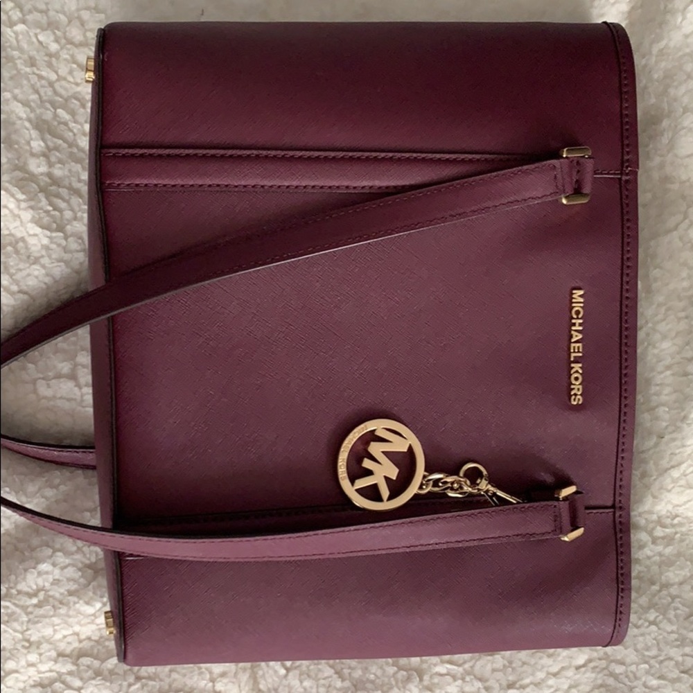 Maroon Michael Kors shoulder bag